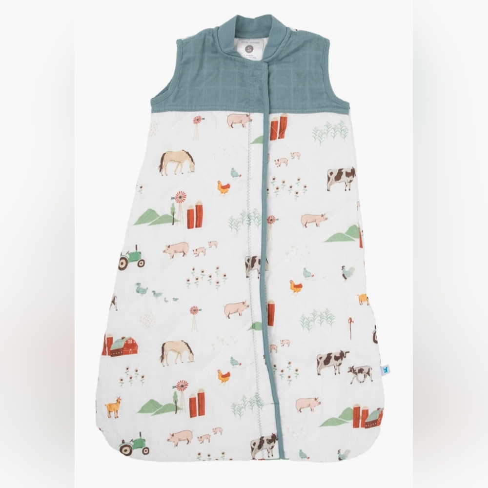 LITTLE UNICORN, Cotton Muslin Wearable Blanket, Farmyard, Size 18-24 Months